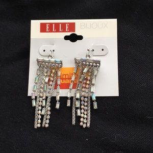 Elle crystal dangle earring